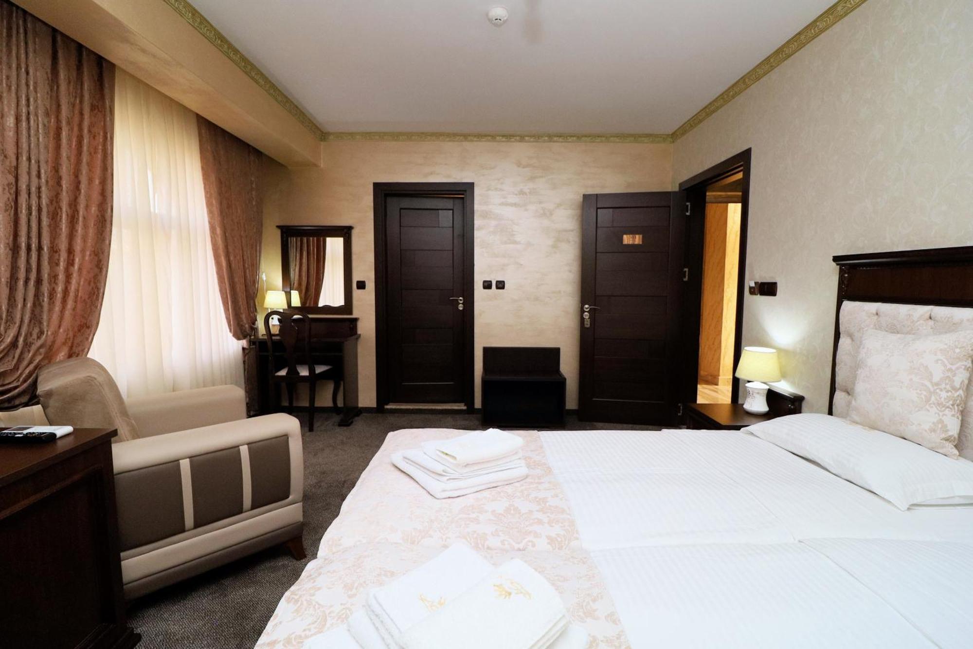 Asa Boutique Hotel Haskovo Buitenkant foto